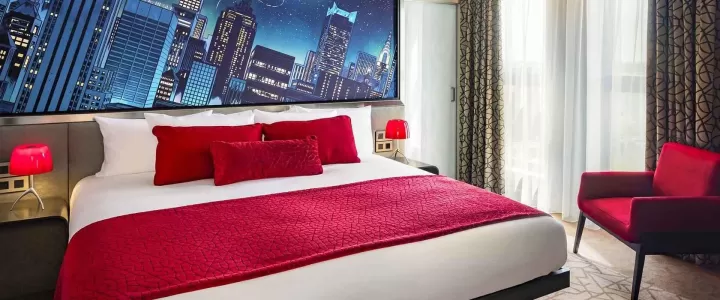 Disney's Hotel New York - The Art of Marvel 4*